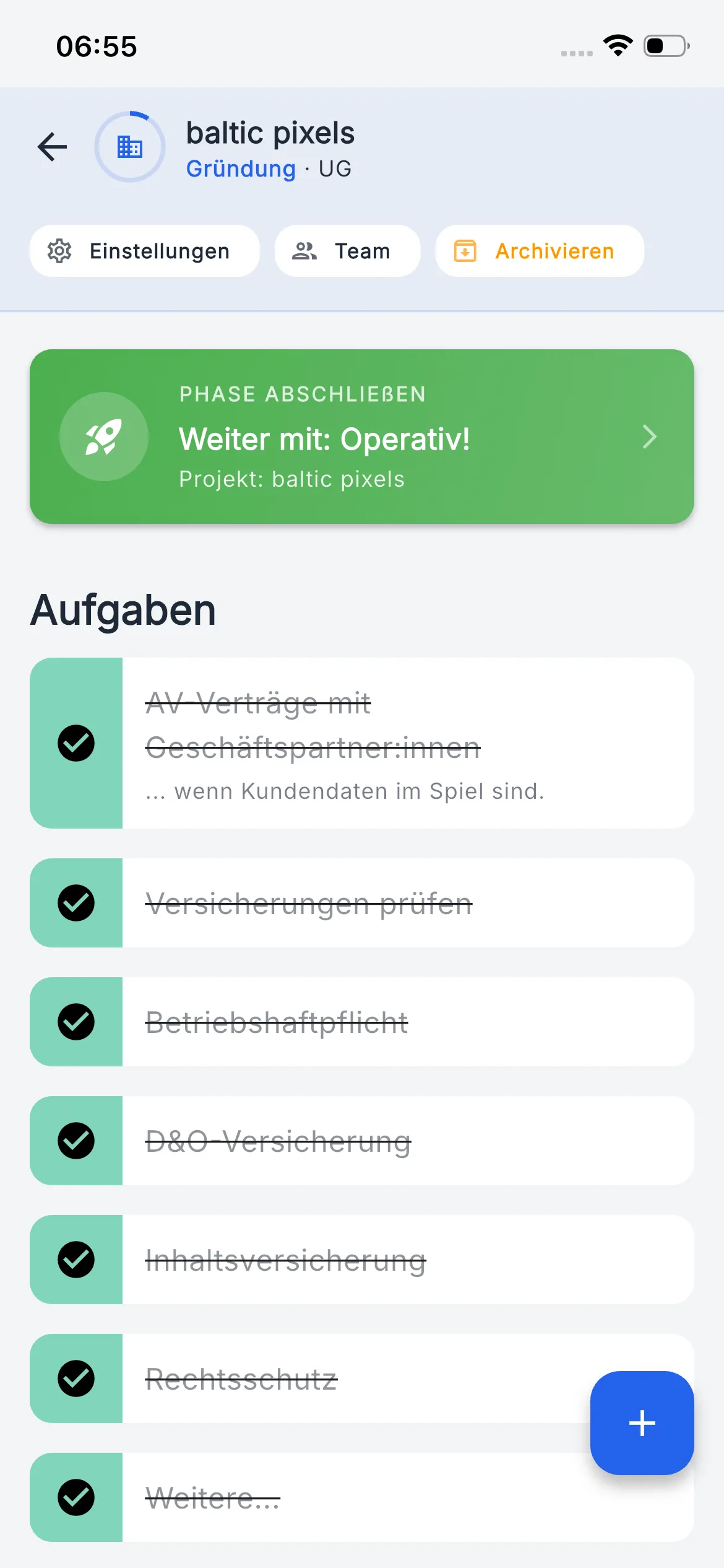aktuator Übergangs-Karte 'Weiter mit: Operativ!' am Ende der Gründungsphase einer UG